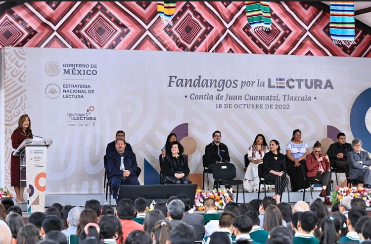 Exhorta Gobernadora a jóvenes y jovencitas al fomento de la lectura y escritura