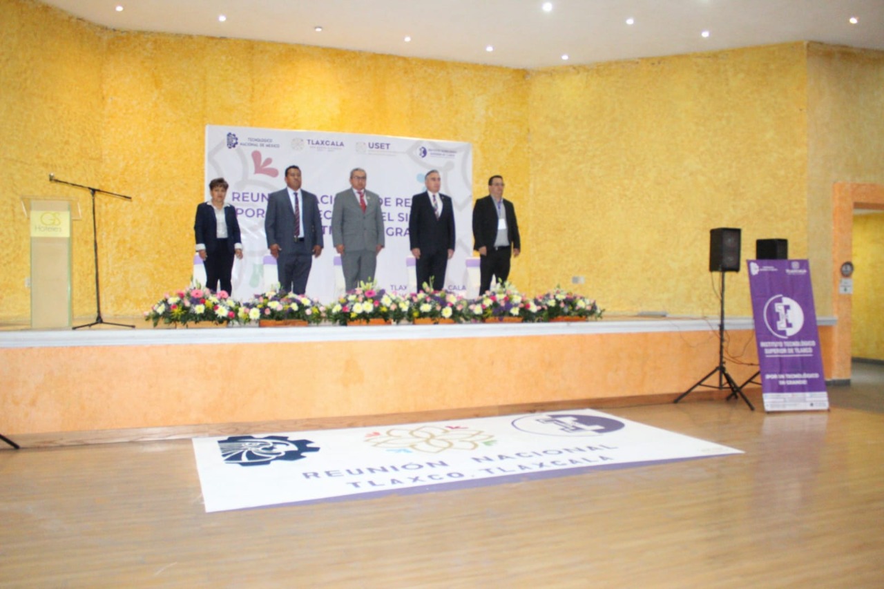 RECIBE EL TECNOLÓGICO DE TLAXCO REUNIÓN NACIONAL DE REVISIÓN POR LA DIRECCIÓN DEL TCNM