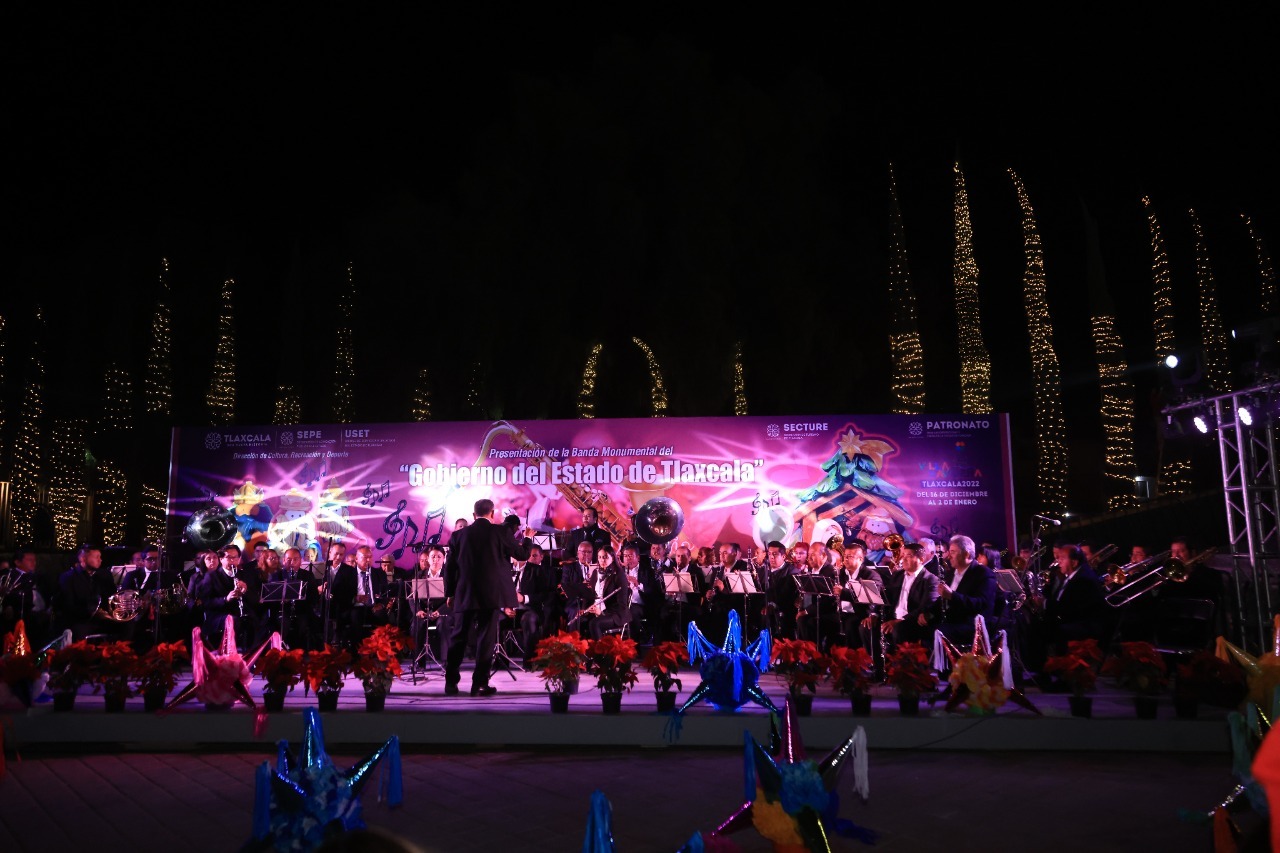 INAUGURÓ GOBIERNO DEL ESTADO LA SEGUNDA EDICIÓN DE LA VILLA NAVIDEÑA TLAXCALA 2022