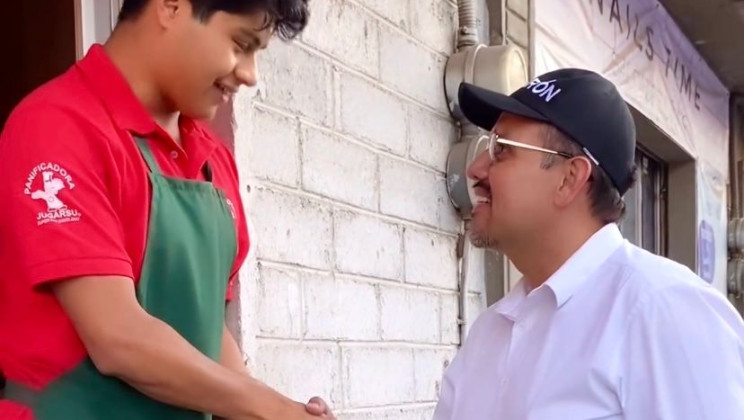 Los jóvenes son los pruncipales que comenzaran a tomar las riendas de la nación: Cambrón Soria