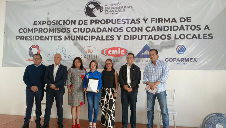 Propone Minerva crear Consejo de Desarrollo Económico en la capital