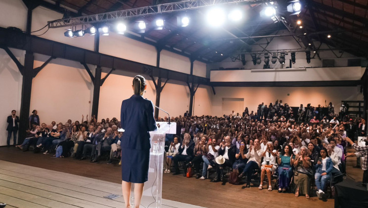 “LOS INVITO A SEGUIR CONSTRUYENDO JUNTOS UN MÉXICO LIBRE, JUSTO Y DEMOCRÁTICO”: CLAUDIA SHEINBAUM ES RESPALDADA POR MÁS DE 900 INTELECTUALES, ACADÉMICOS, CIENTÍFICOS Y ARTISTAS