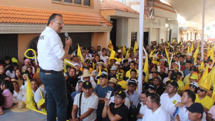 Demuestra compromiso con la democracia: Cambrón Soria