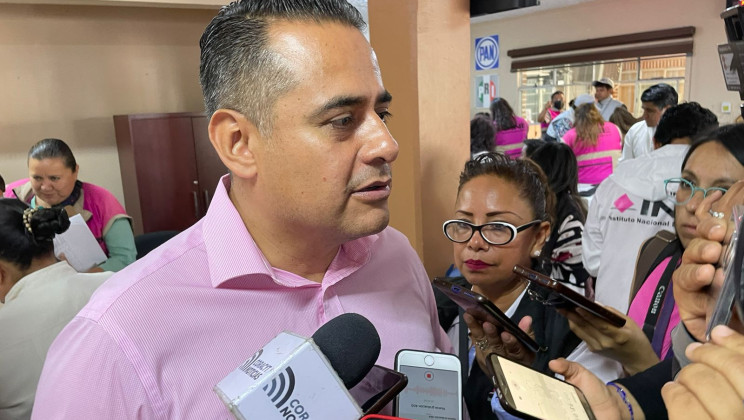 Mientras festejaban 30 aniversario del ITE; revertían la incorporación de Marcela González para otorgarla a Mastranzo Corona 