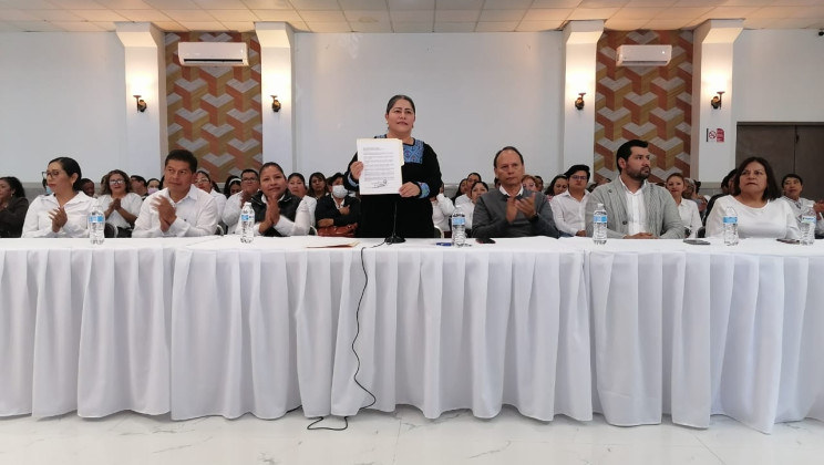 Renuncia Blanca al PRI