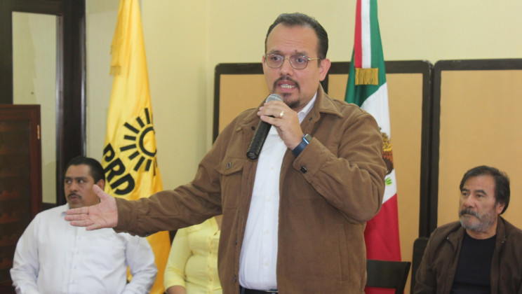 Los aplausos de hoy serán los lamentos del mañana: Manuel Cambrón