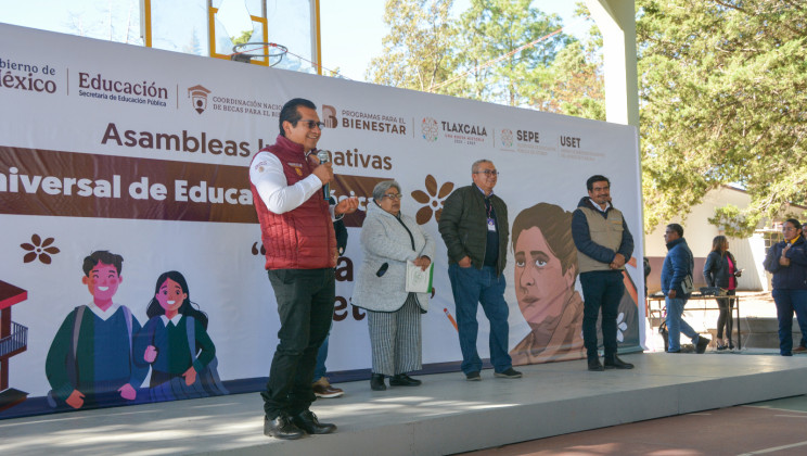 Llaman autoridades a adolescentes para no desertar sus estudios