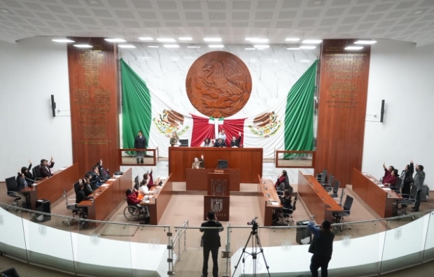 Aprobó LXV Legislatura minuta de reforma en materia de salarios