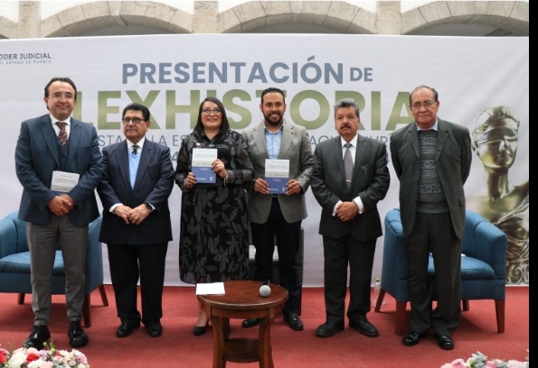 Presentan en el Congreso de Tlaxcala, la cuarta edición de la revista LEXHISTORIA: 200 Años de la Constitución Federal de 1824