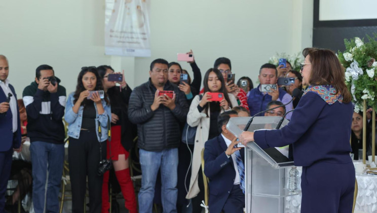 DESTACA GOBERNADORA LABOR DE LOS MEDIOS DE COMUNICACIÓN PARA DIFUNDIR ACCIONES A FAVOR DE LOS TLAXCALTECAS