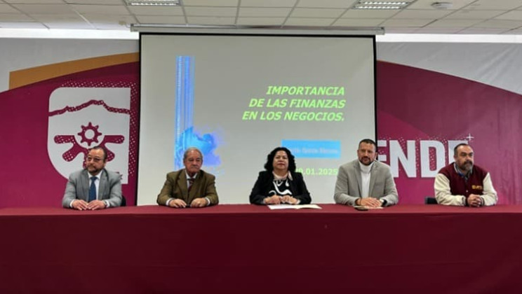 UPTX REALIZÓ COLOQUIO DE INGENIERÍA FINANCIERA