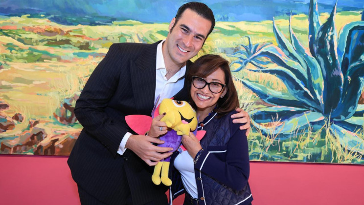 GOBIERNO DE TLAXCALA SE SUMA A LA CLASE NACIONAL DE BOXEO; LCC FIRMA CINTURÓN DE LA PAZ