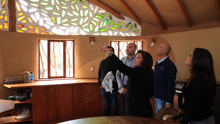 CONOCE GOBERNADORA PROYECTO DE VIVIENDA SUSTENTABLE EN TLAXCO