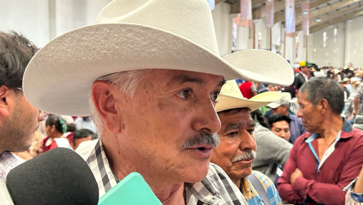 Vigilancia constante para evitar contaminación de ganado : De la Peña Bernal