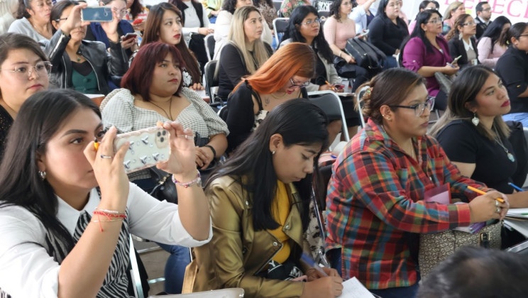 SMET CAPACITA A OPERADORES DE 20 CENTROS “LIBRE” EN EL ESTADO