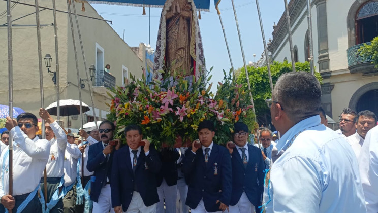 Llama Obispo de Tlaxcala a construir la paz día a día