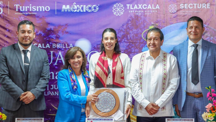 PRESENTA GOBERNADORA EN CDMX LA TEMPORADA DE AVISTAMIENTO DE LUCIÉRNAGAS EN LOS MUNICIPIOS DE NANACAMILPA Y CALPULALPAN