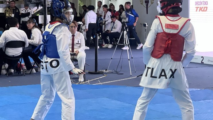 ZOÉ VALENCIA, LA MÁS JOVEN DE SU CATEGORÍA, CONQUISTA BRONCE EN TAEKWONDO
