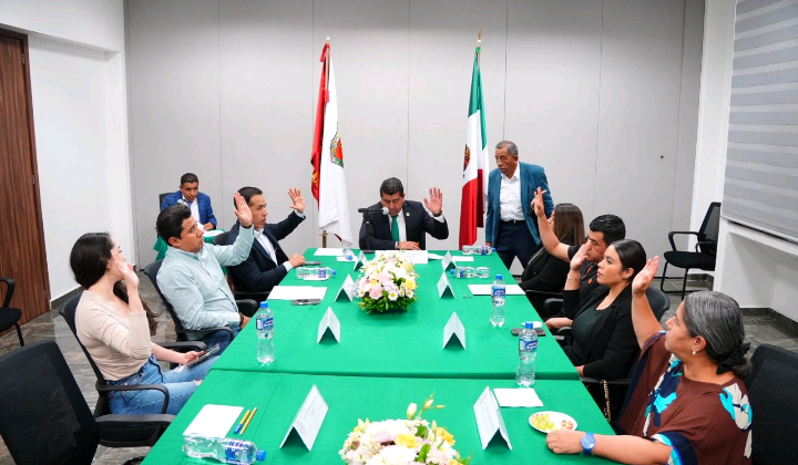 Dictamina Comisión de Puntos Constitucionales en cumplimiento de la reforma judicial