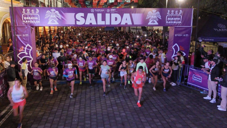 MÁS DE 3 MIL CORREDORES CELEBRARON LOS 500 AÑOS DE LA CIUDAD, CON EL MEDIO MARATÓN INTERNACIONAL TLAXCALLAN