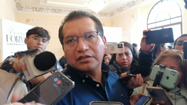 Pide Carlos Luna tener cuidado con gente abusiva en esta temporada decembrinas 