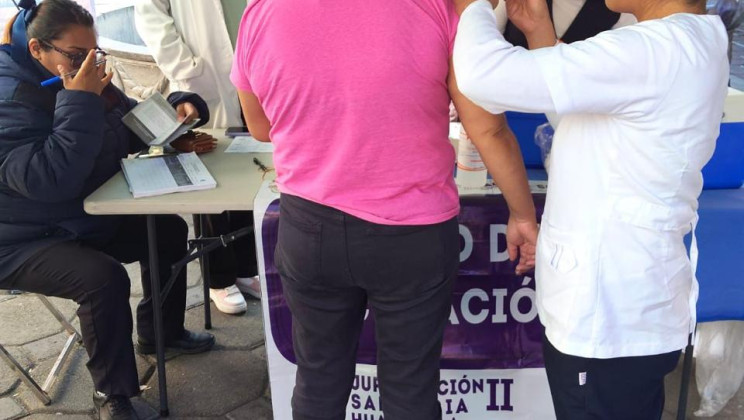 GOBIERNO DEL ESTADO REFUERZA ESTRATEGIA DE TRIPLE PROTECCIÓN DE VACUNACIÓN ANTE TEMPORADA INVERNAL