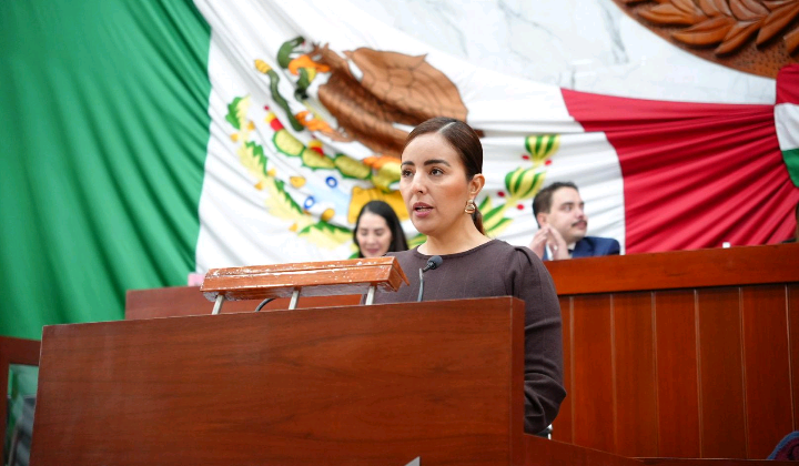 Impulsa Miriam Martínez licencias laborales y escolares por dolor menstrual incapacitante